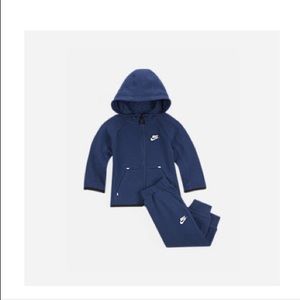 Nike Sportswear Tech Fleece